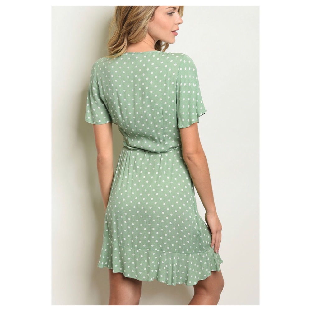 📍BOGO📍CUTE POLKA DOTS & RUFFLES DRESS - Picture 5 of 6